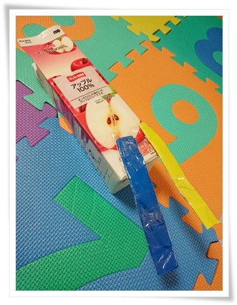 くまちゃん教室で作った　ロケット　だそうです(^^;